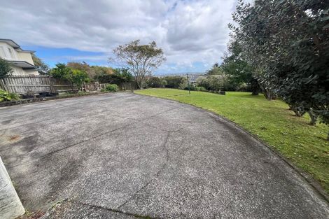 Photo of property in 107 Bradbury Road, Botany Downs, Auckland, 2010