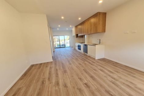 Photo of property in 2/43 Ranui Avenue, Ranui, Auckland, 0612