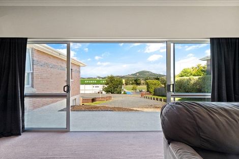 Photo of property in 317 Main South Road, Green Island, Dunedin, 9018