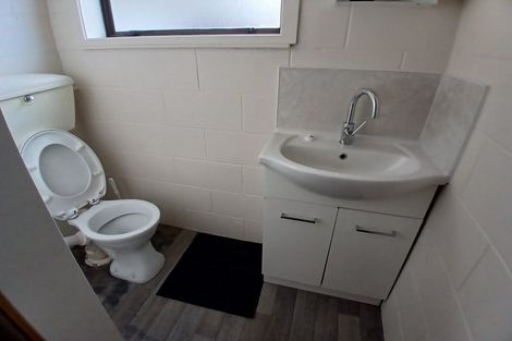 Photo of property in 2/122 Effingham Street, North New Brighton, Christchurch, 8083