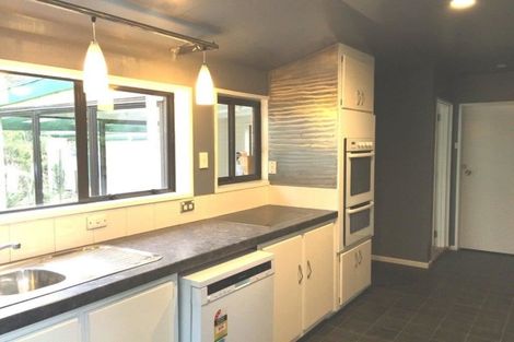 Photo of property in 53 Parkstone Avenue, Ilam, Christchurch, 8041