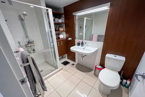 Photo of property in Monument Apartments, 9d/245 Wakefield Street, Te Aro, Wellington, 6011