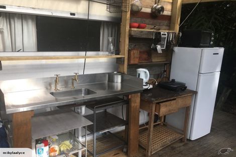 Photo of property in 63 Tram Road, Swanson, Auckland, 0614