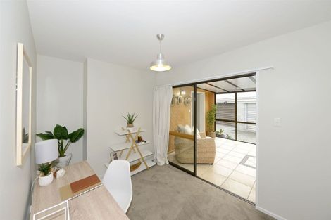 Photo of property in 5b Te Maru Place, Redwood, Christchurch, 8051