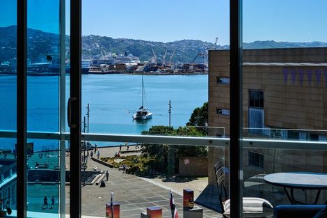 Photo of property in Portal Apartments, 7d/42 Cable Street, Te Aro, Wellington, 6011