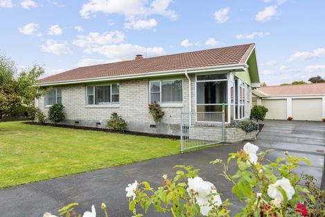 Photo of property in 8 Durham Drive, Havelock North, 4130