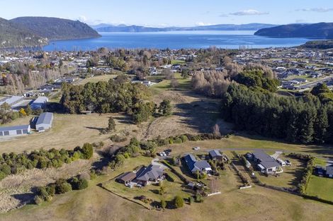 Photo of property in 500 Kinloch Road, Kinloch, Taupo, 3377