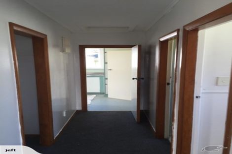 Photo of property in 12 Brighton Crescent, Highbury, Palmerston North, 4412