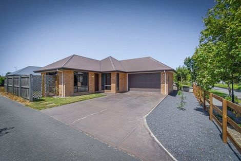 Photo of property in 8a Othello Drive, Rolleston, 7614
