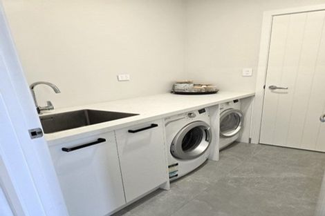 Photo of property in 7 Monowai Street, Poraiti, Napier, 4112