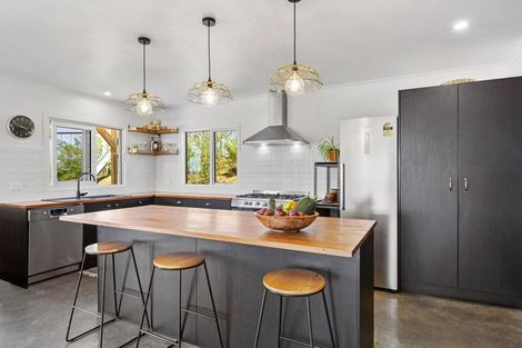 Photo of property in 42 Van Houtte Road, Raglan, 3295