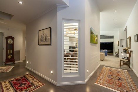 Photo of property in 5 Hana Udy Place, Paraparaumu Beach, Paraparaumu, 5032