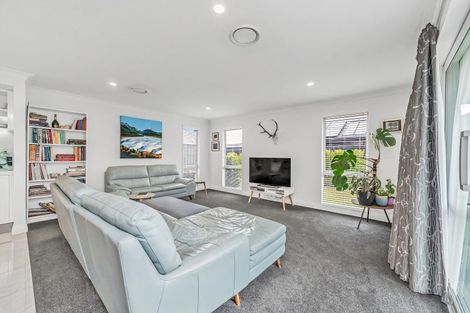 Photo of property in 118 Broadlands Drive, Rolleston, 7615