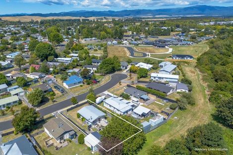 Photo of property in 20 Runuku Grove, Turangi, 3334