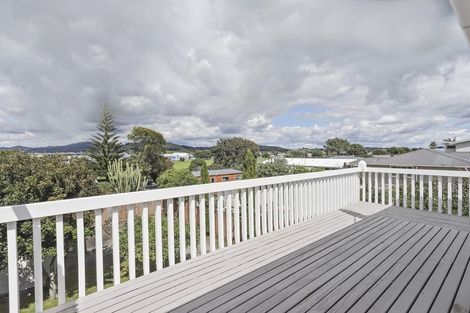 Photo of property in 880 Papamoa Beach Road, Papamoa Beach, Papamoa, 3118