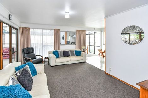 Photo of property in 13 Fiesta Drive, Half Moon Bay, Auckland, 2012