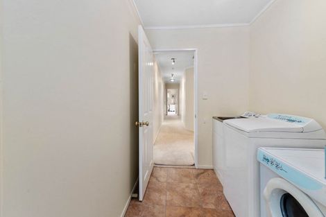 Photo of property in 38 Owhatiura Drive, Lynmore, Rotorua, 3010