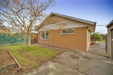 Photo of property in 2/40 Wilson Street, Islington, Christchurch, 8042