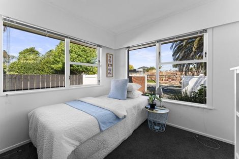 Photo of property in 9 The Anchorage, Sunnyhills, Auckland, 2010