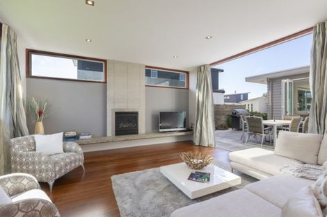 Photo of property in 12 Te Mauri Place, Omaha, 0986