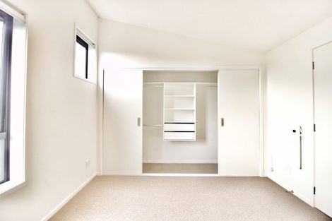 Photo of property in 26 Kotuitui Street, Manukau, Auckland, 2104