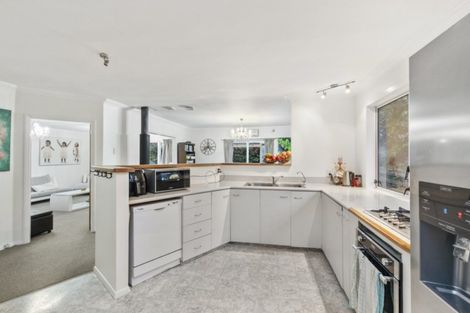 Photo of property in 15 Stanley Street, Wainuiomata, Lower Hutt, 5014