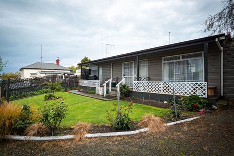 Photo of property in 12-12a Campbell Street, Maori Hill, Timaru, 7910