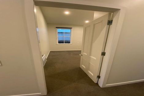 Photo of property in 77 Nottingham Street, Karori, Wellington, 6012