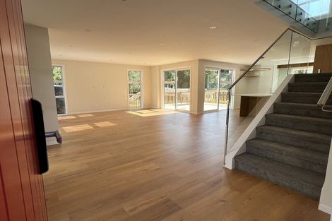 Photo of property in 62a Vandeleur Avenue, Birkdale, Auckland, 0626