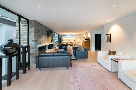 Photo of property in 10 Bay Rise, Wanaka, 9305