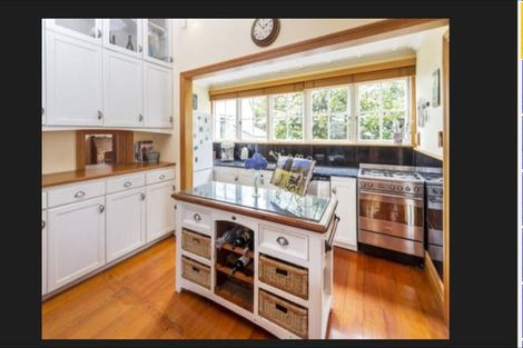 Photo of property in 46 Bradbury Road, Botany Downs, Auckland, 2010