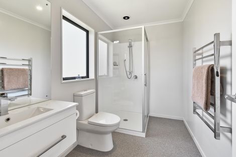 Photo of property in 13 Muirhill Place, Pokeno, 2402