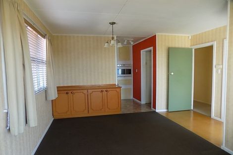 Photo of property in 711 Ballantyne Street, Frimley, Hastings, 4120