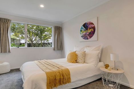 Photo of property in 63a Larsen Crescent, Tawa, Wellington, 5028