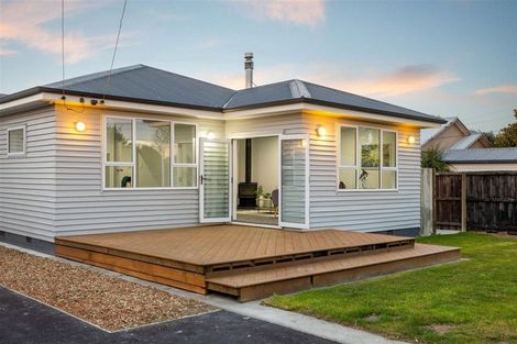 Photo of property in 1/8 Domain Terrace, Spreydon, Christchurch, 8024