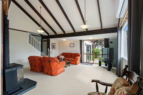 Photo of property in 93 Rimu Road, Raumati Beach, Paraparaumu, 5032