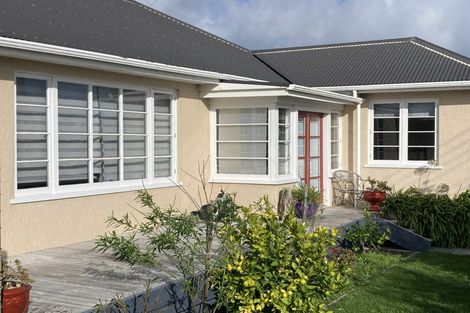 Photo of property in 1 Huia Street, Foxton Beach, Foxton, 4815
