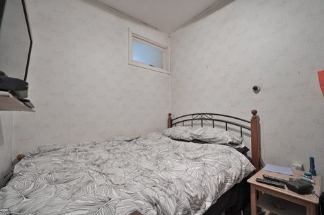 Photo of property in 305 Avenue Road West, Hastings, 4122