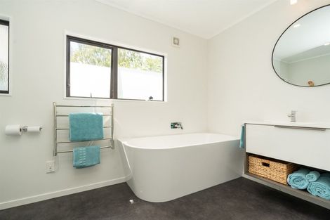 Photo of property in 115b Rosebanks Drive, Tamahere, Hamilton, 3283