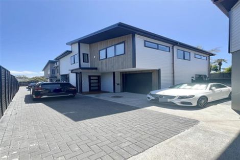 Photo of property in 81a Matipo Road, Mairangi Bay, Auckland, 0630