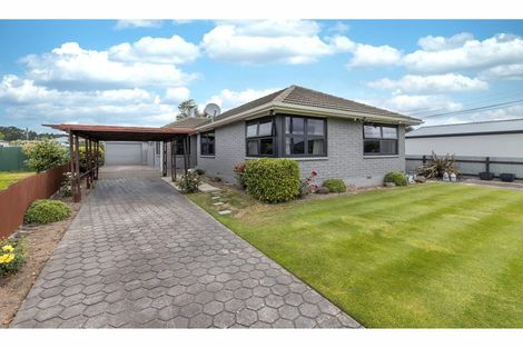 Photo of property in 34 Vancouver Crescent, Wainoni, Christchurch, 8061