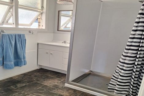 Photo of property in 12 Clifton Drive, Waitara, 4320