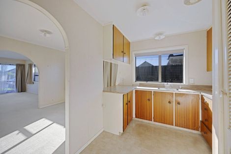 Photo of property in 1/145 Tukapa Street, Westown, New Plymouth, 4310