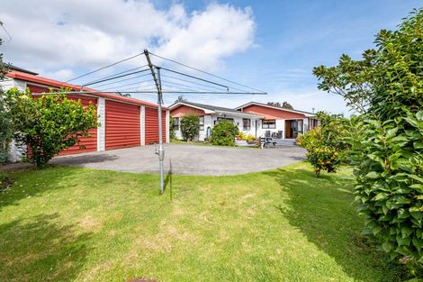 Photo of property in 134 Everglade Drive, Totara Heights, Auckland, 2105