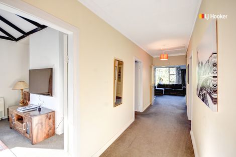 Photo of property in 389 South Road, Caversham, Dunedin, 9012