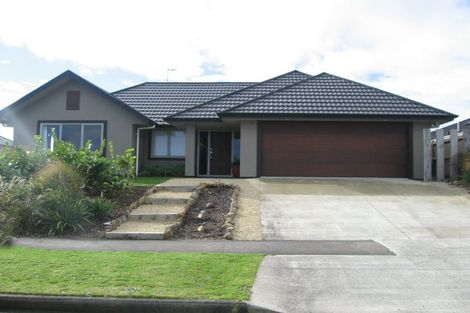 Photo of property in 139 Pacific Drive, Fitzherbert, Palmerston North, 4410