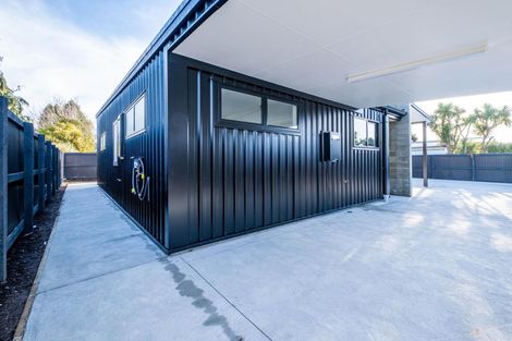 Photo of property in 8a Holmes Street, Waimate, 7924