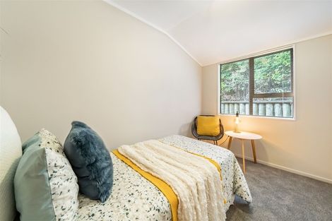 Photo of property in 92d Kamahi Street, Stokes Valley, Lower Hutt, 5019