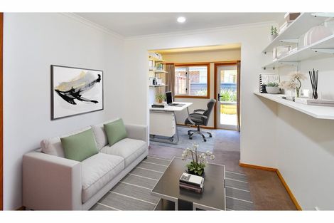 Photo of property in 35a Shortt Avenue, Mangere Bridge, Auckland, 2022