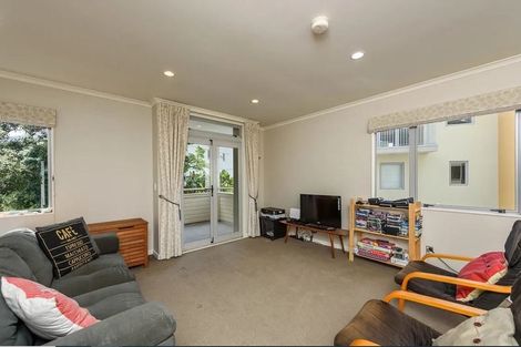 Photo of property in Marrakech Cafe, 46/305 Evans Bay Parade, Hataitai, Wellington, 6021